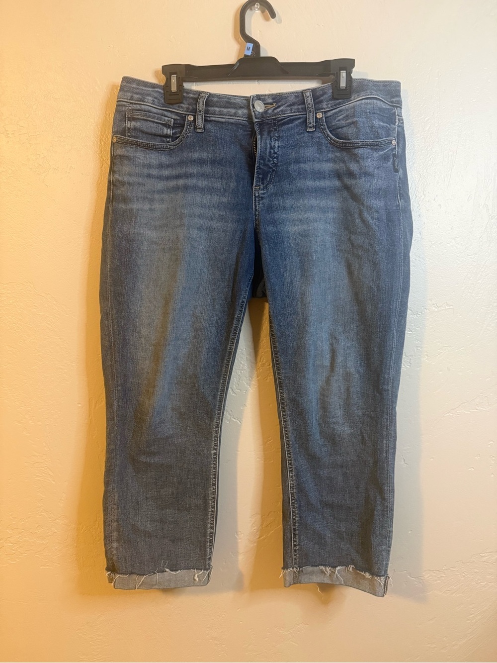 Silver Jeans Mid Blue Cropped Straight Ankle Jeans